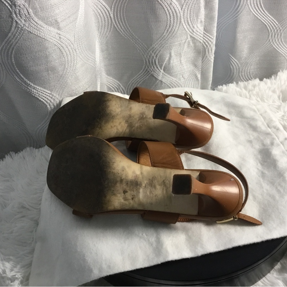 Coach Tan Leather Logo-Inset Sandals - Picture 5 of 10